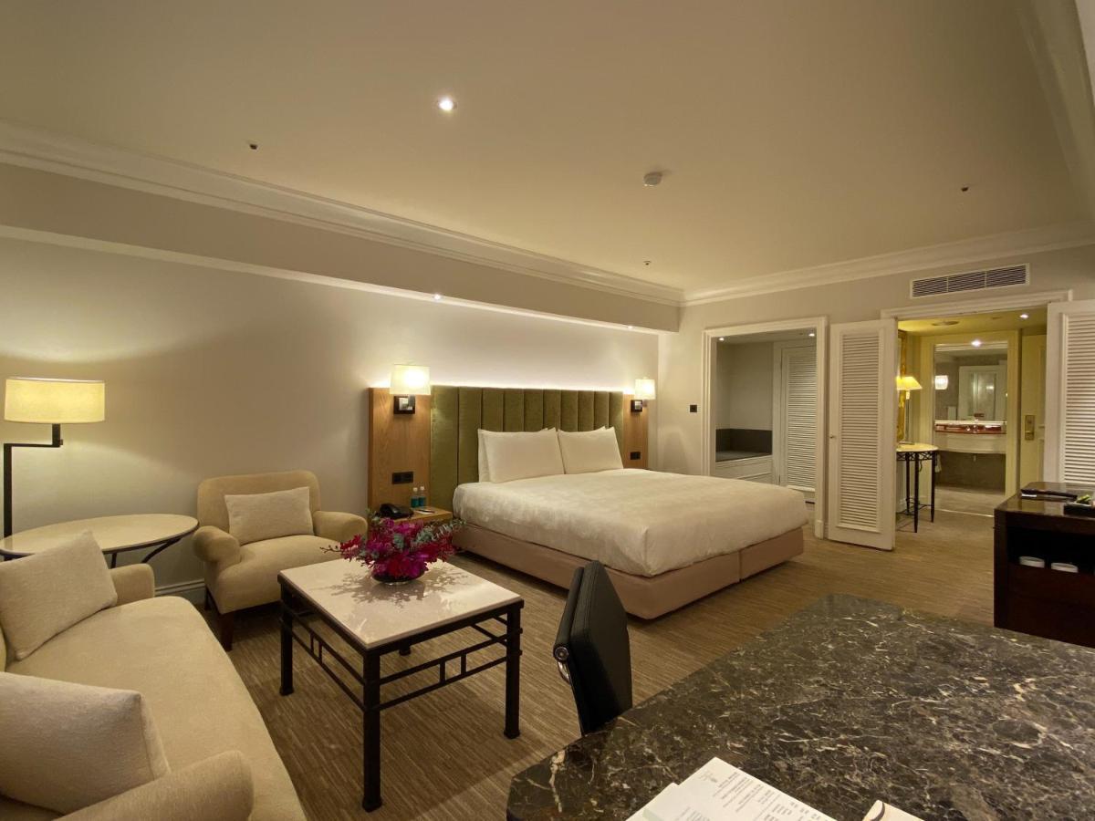 The Sherwood Taipei Eksteriør bilde Deluxe Suite