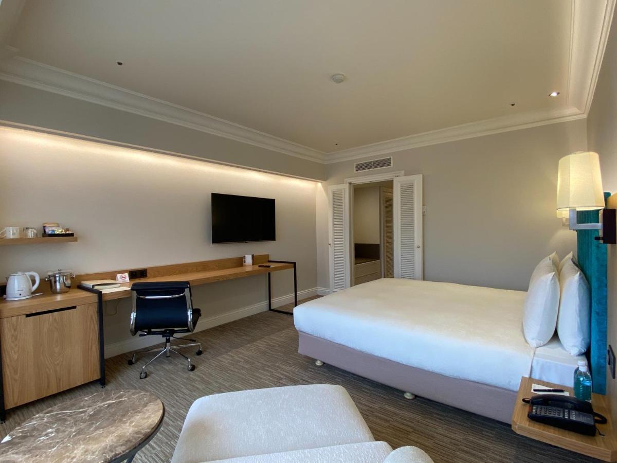 The Sherwood Taipei Eksteriør bilde A room at the hotel