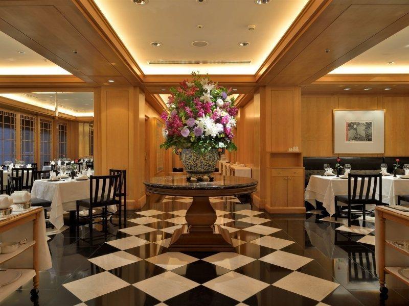 The Sherwood Taipei Eksteriør bilde Interior of the restaurant