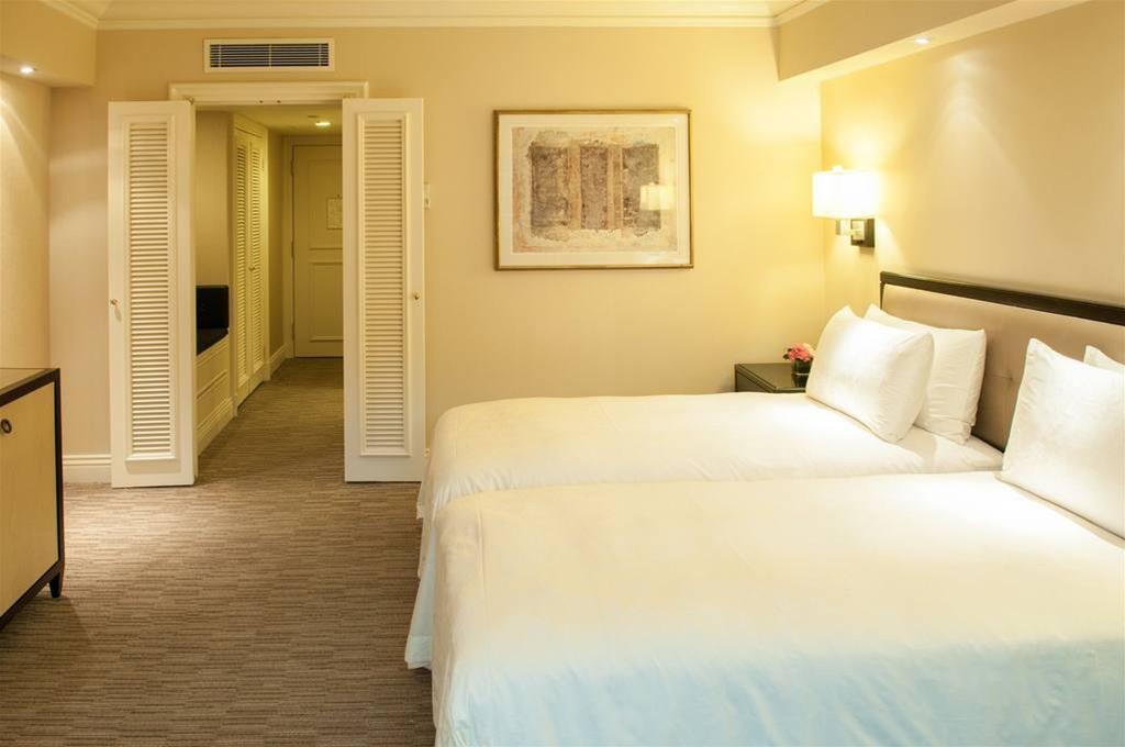 The Sherwood Taipei Eksteriør bilde A room at the hotel
