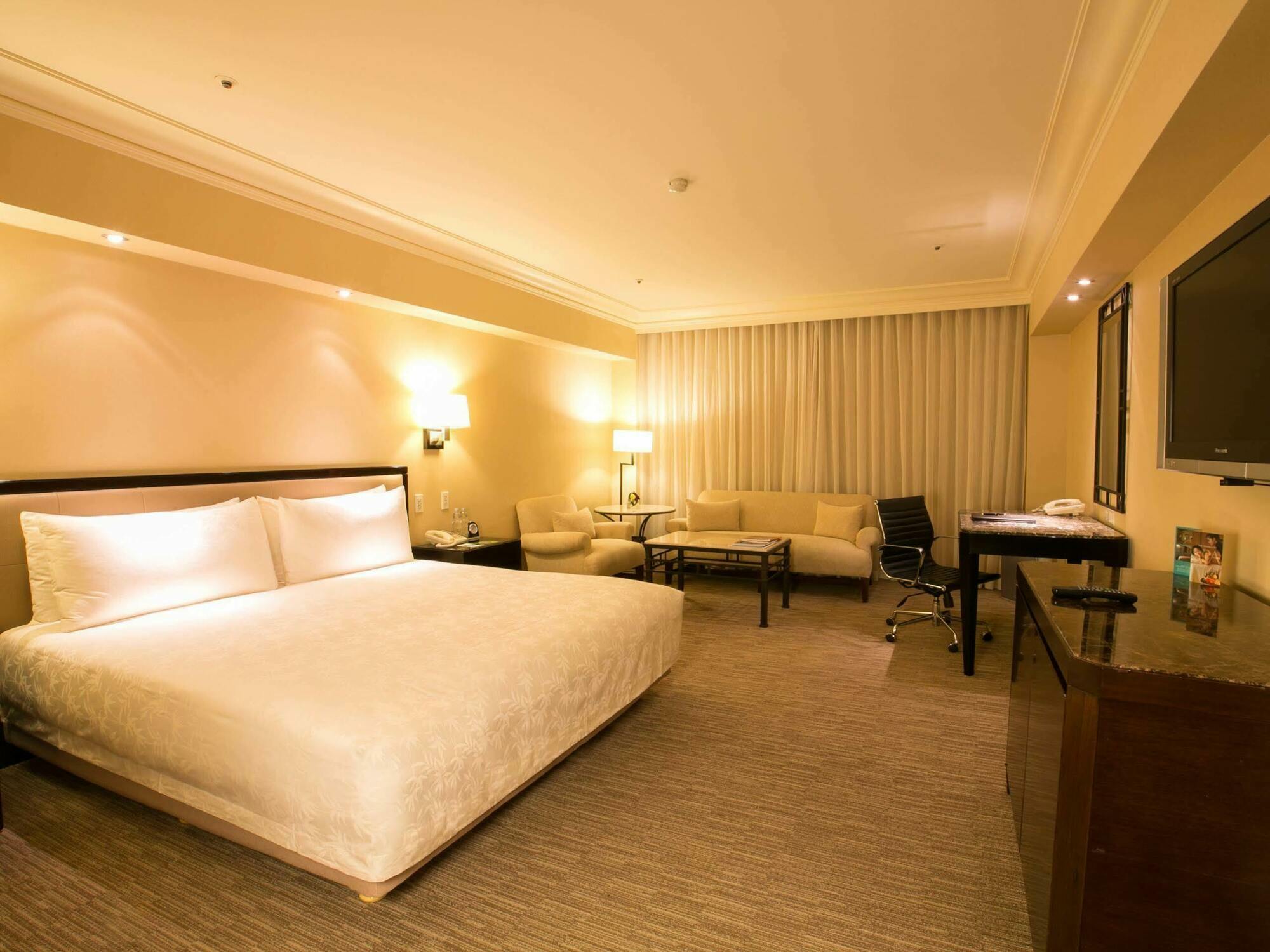 The Sherwood Taipei Eksteriør bilde A room at the hotel